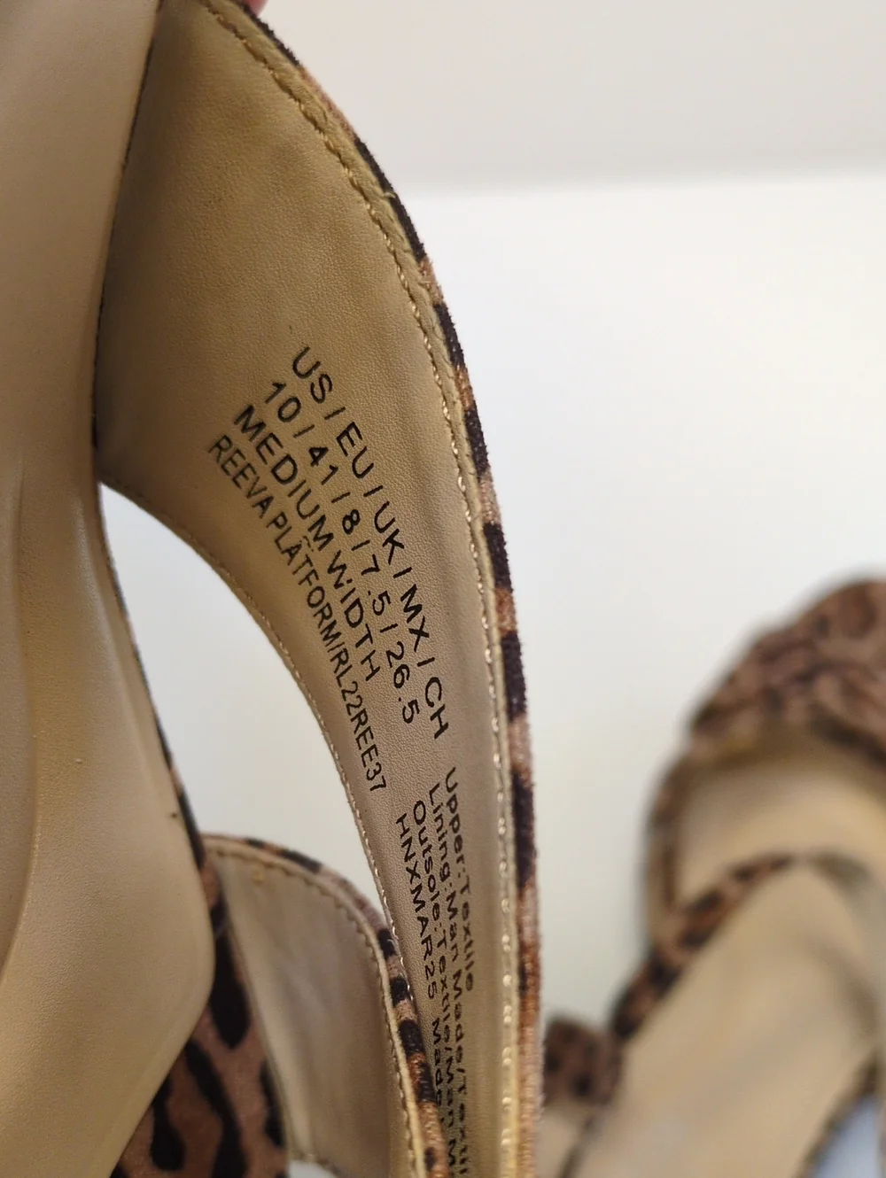 Kenneth Cole Reaction Reeva Leopard Print Platform Sandals Block Heel Size 10